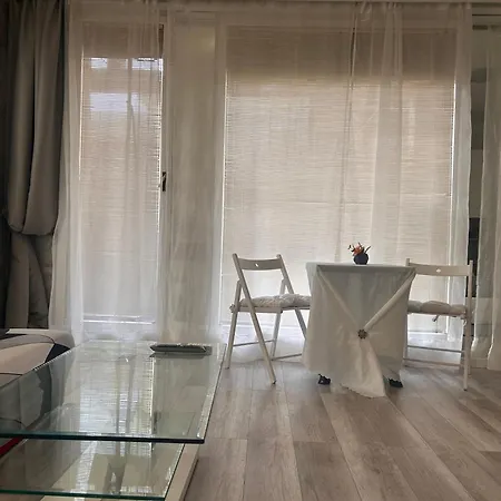 Mirahouse Апартаменты